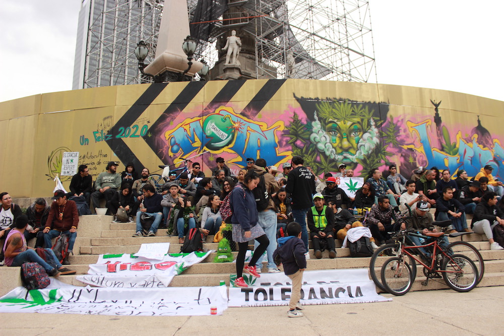Mexico City Cannabis Activists Plant Buds at Capital's Best Known Monument